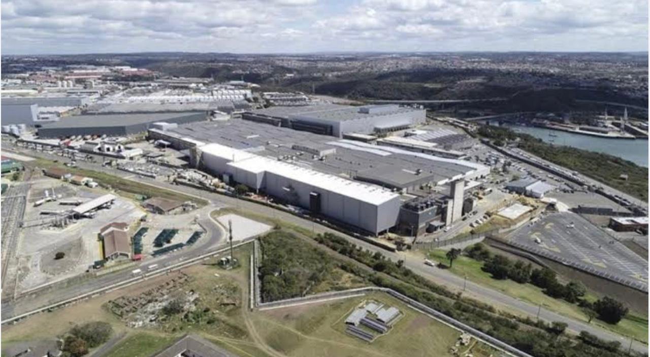 CLC Trucks image about An aerial view of the massive manufacturing facility in East London, South Africa, representing the scale of production for commercial vehicles, including the 150,000th Daimler truck.